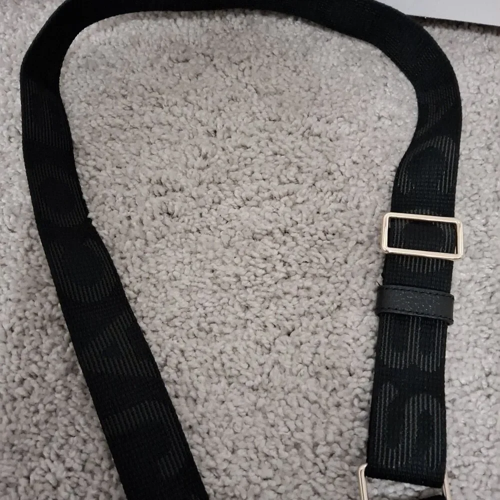 Marc Jacobs Logo Webbing Bag Strap Black with Gold-tone hardware New w/o Tag - Picture 4 of 16